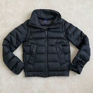 Black Nike puffer coat vest convertible